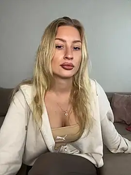 belle98 online show from 11-26-25, 01:22