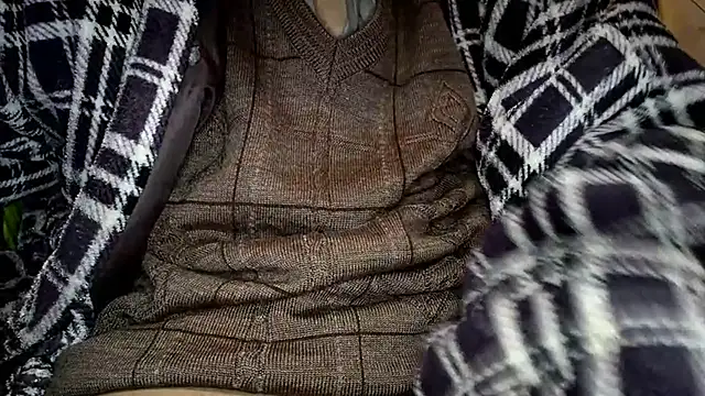 Snapshot of hidenyan02 chatting on 02-23-25, 02:51 hidenyan02 online show from 02-23-25, 02:51