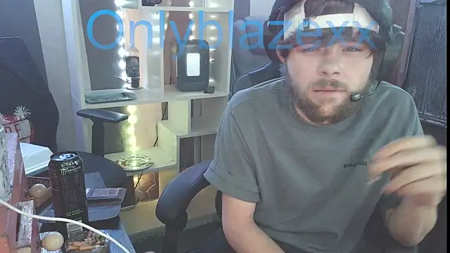 OnlyBlazexx online show from 01-09-26, 03:24