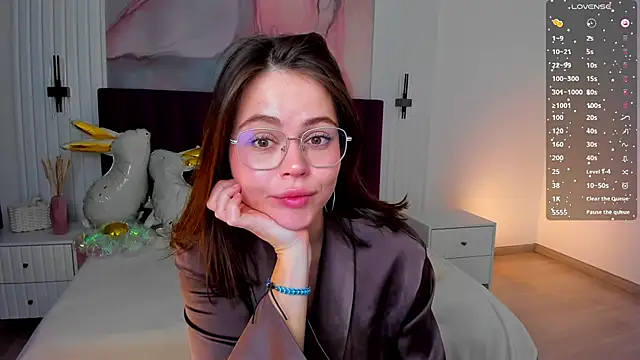 Kelly Cuutie online show from 04-09-26, 01:51