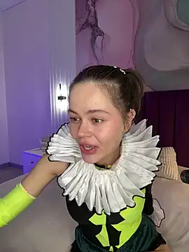 Kelly Cuutie online show from 03-18-26, 01:31