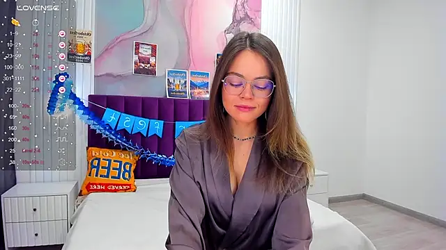 Kelly Cuutie online show from 10-03-25, 12:58