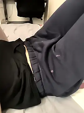 Snapshot of Naked_Ben chatting on 01-22-25, 05:26 Naked Ben online show from 01-22-25, 05:26