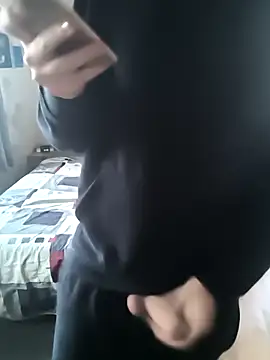 Snapshot of Naked_Ben chatting on 01-07-26, 07:35 Naked Ben online show from 01-07-26, 07:35