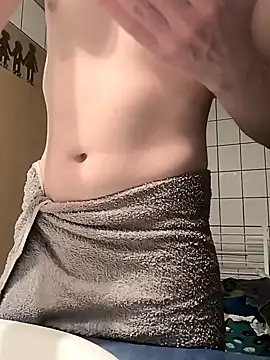 Snapshot of Naked_Ben chatting on 12-08-24, 07:00 Naked Ben online show from 12-08-24, 07:00