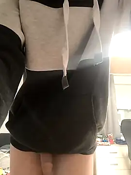 Snapshot of Naked_Ben chatting on 12-08-24, 07:26 Naked Ben online show from 12-08-24, 07:26