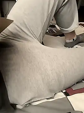 Snapshot of Naked_Ben chatting on 01-18-25, 05:31 Naked Ben online show from 01-18-25, 05:31