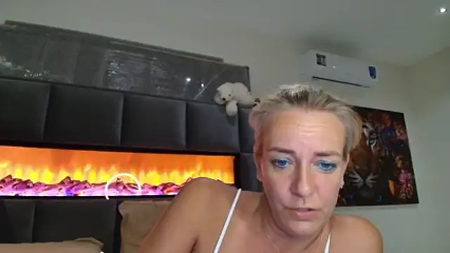Wendysexyx online show from 06-14-26, 12:29