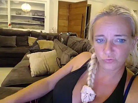 Wendysexyx online show from 12-18-25, 11:08