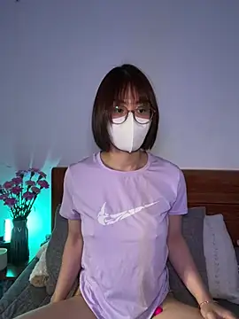 Baby Claraa online show from 03-13-26, 07:13