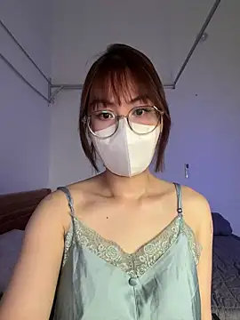 Baby Claraa online show from 03-16-26, 04:53