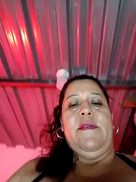 Snapshot of Fulopp15 chatting on 02-04-26, 02:06 Fulopp15 online show from 02-04-26, 02:06