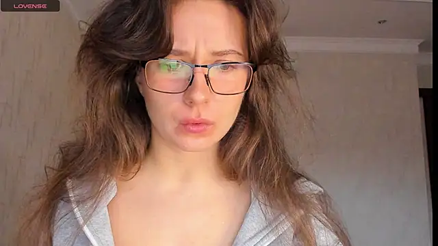 Lilith lutherlow online show from 01-25-25, 10:29