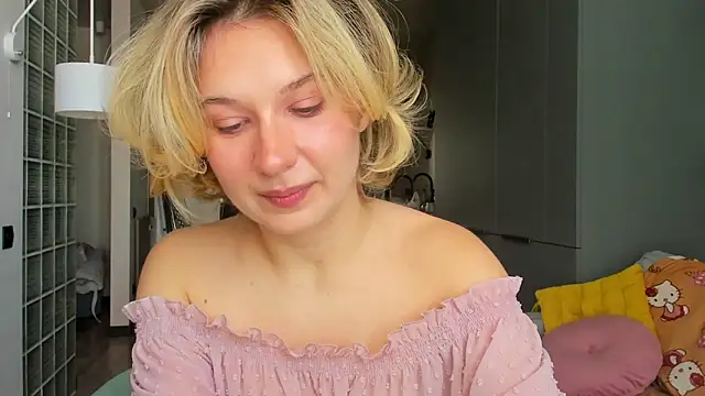 Lilith lutherlow online show from 02-01-26, 11:08