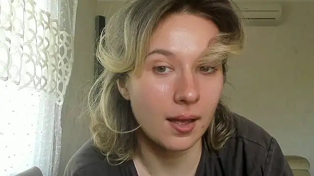 Lilith lutherlow online show from 06-17-26, 02:38