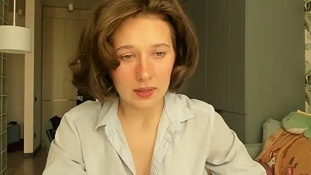 Lilith lutherlow online show from 10-03-25, 01:45