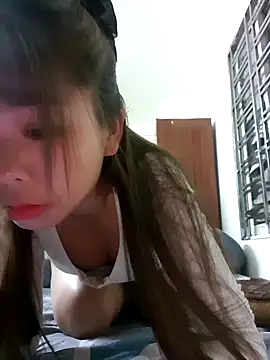 Snapshot of Samsam_567 chatting on 03-06-25, 04:17 Samsam 567 online show from 03-06-25, 04:17