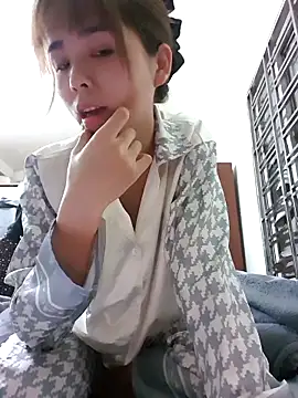 Snapshot of Samsam_567 chatting on 02-26-25, 04:38 Samsam 567 online show from 02-26-25, 04:38