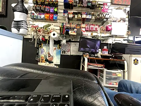 RawRyder8 online show from 11-07-25, 08:57