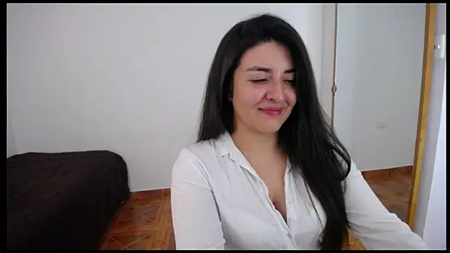 Snapshot of moritalatina chatting on 09-20-25, 02:05 moritalatina online show from 09-20-25, 02:05