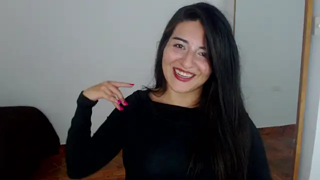 Snapshot of moritalatina chatting on 09-27-25, 10:38 moritalatina online show from 09-27-25, 10:38