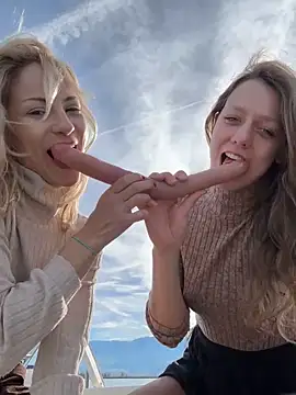 missdaisydiamond777 online show from 11-05-25, 11:57