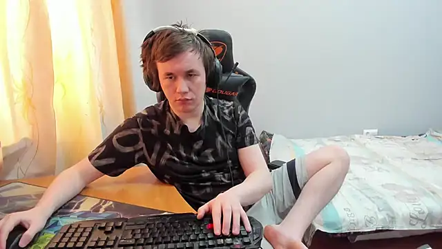 iliaskrislove online show from 02-06-26, 06:53