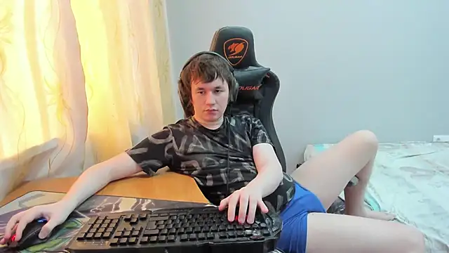 iliaskrislove online show from 04-09-26, 05:53