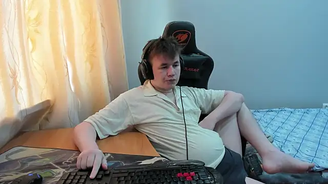 iliaskrislove online show from 05-06-26, 05:33