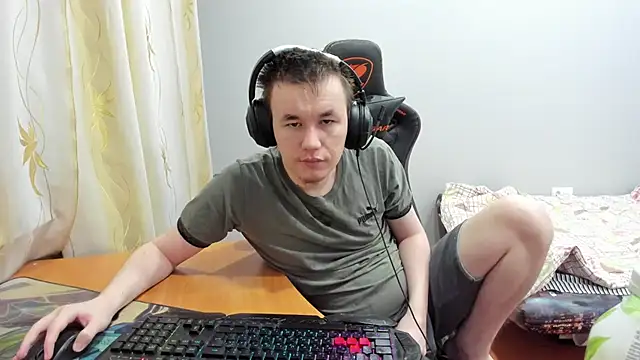 iliaskrislove online show from 11-14-25, 10:46