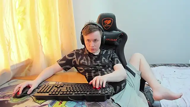 iliaskrislove online show from 05-14-26, 06:32