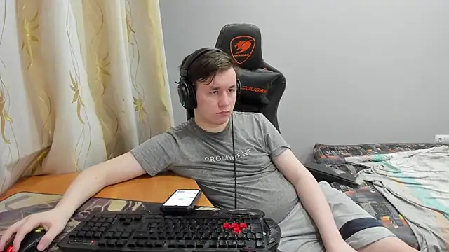 iliaskrislove online show from 06-26-26, 06:25