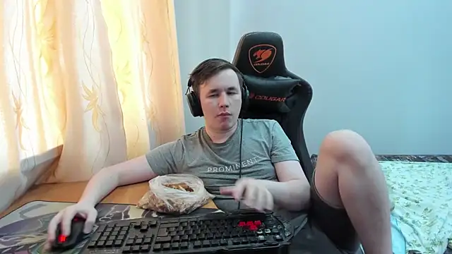 iliaskrislove online show from 06-03-26, 02:33