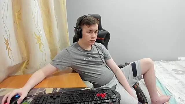 iliaskrislove online show from 04-23-26, 01:12