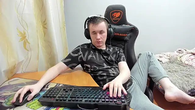 iliaskrislove online show from 11-07-25, 12:48