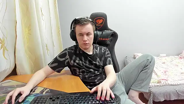 iliaskrislove online show from 11-20-25, 01:12