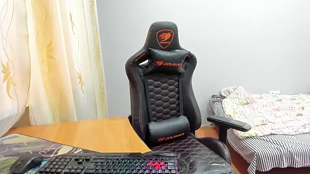 iliaskrislove online show from 11-22-25, 07:51