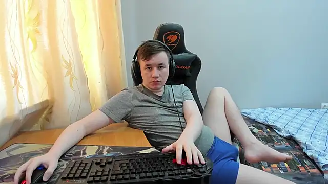 iliaskrislove online show from 05-04-26, 04:49