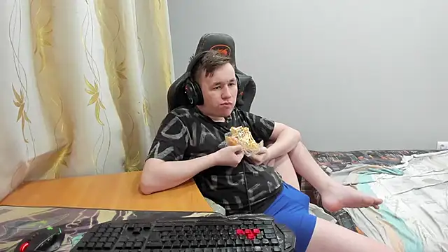 iliaskrislove online show from 04-30-26, 09:19