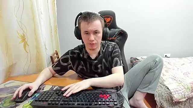 iliaskrislove online show from 11-04-25, 06:44