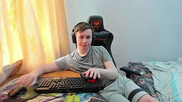 iliaskrislove online show from 06-24-26, 06:12