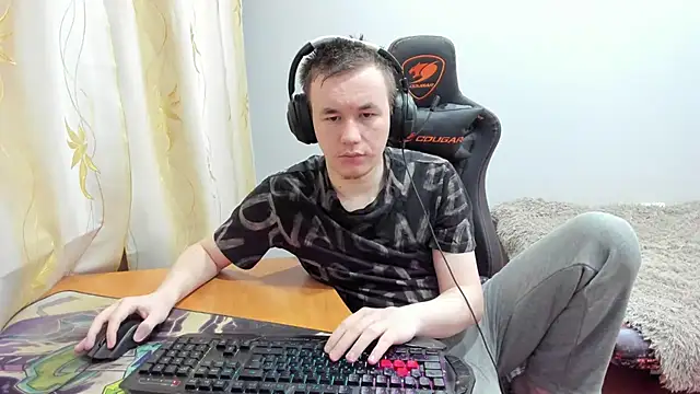 iliaskrislove online show from 11-08-25, 12:09