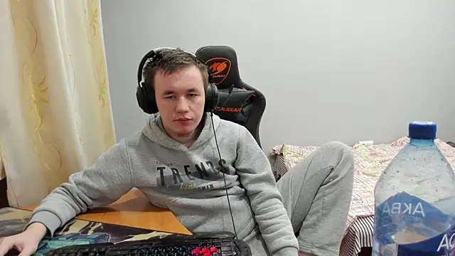 iliaskrislove online show from 12-01-25, 04:13