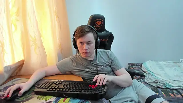 iliaskrislove online show from 06-17-26, 09:19