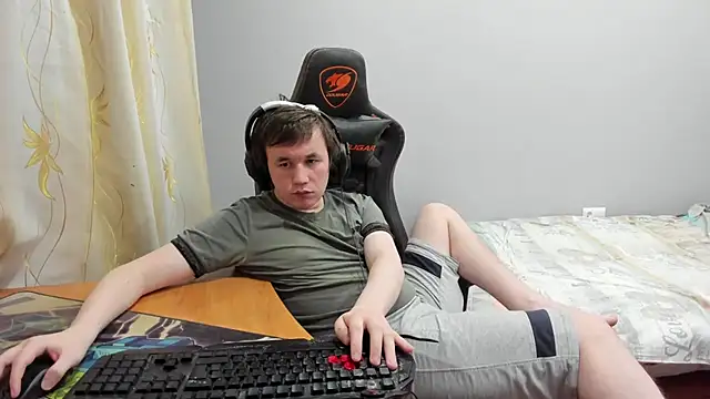 iliaskrislove online show from 02-05-26, 01:56