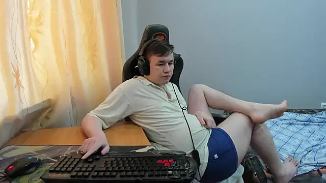 iliaskrislove online show from 05-05-26, 02:47