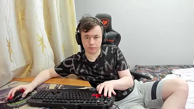 iliaskrislove online show from 05-13-26, 06:26
