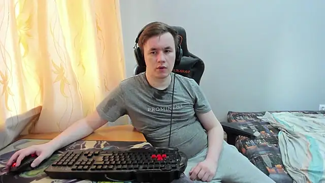 iliaskrislove online show from 06-16-26, 03:12