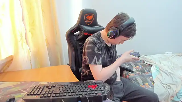 iliaskrislove online show from 07-06-26, 04:30