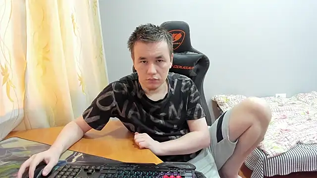 iliaskrislove online show from 11-23-25, 08:35